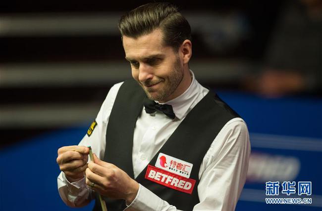 另一方面是 另一方面是